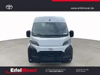 Gebraucht Toyota Proace 140 PS (102 kW) 2025 Icy white Van / Kleinbus