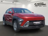 Neu Hyundai Kona Select 137 PS (100 kW) 2026 Rot SUV