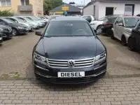 Gebraucht VW Phaeton 239 PS (175 kW) 2011 Blau Limousine