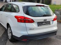 Gebraucht Ford Focus Business Edition 125 PS (91 kW) 2017 Weiß Kombi