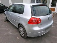 Gebraucht VW Golf V 105 PS (77 kW) 2008 Silber Kleinwagen