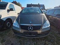 Gebraucht Mercedes A160 95 PS (69 kW) 2011 Limousine