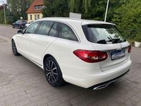 Gebraucht Mercedes C300 245 PS (180 kW) 2019 Weiß Kombi