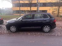 Gebraucht VW Tiguan Comfortline 150 PS (110 kW) 2020 Schwarz SUV