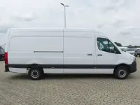 Gebraucht Mercedes Sprinter 170 PS (125 kW) 2025 Weiß Van