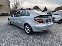 Gebraucht Mercedes C180 Sport Edition 143 PS (105 kW) 2005 Silber Coupé