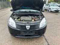 Gebraucht Dacia Sandero 75 PS (55 kW) 2012 Schwarz Limousine