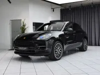 Gebraucht Porsche Macan S Chrono 354 PS (260 kW) 2021 Tiefschwarz SUV