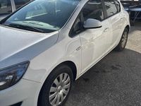 Second-hand Opel Astra 101 CP (74 kW) 2014 Alb Berlinǎ