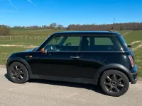 Gebraucht Mini ONE 90 PS (66 kW) 2006 Schwarz Kleinwagen
