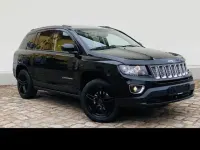 Gebraucht Jeep Compass 177 PS (130 kW) 2014 Schwarz SUV