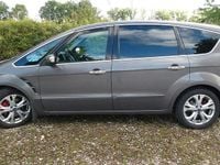 Gebraucht Ford S-MAX Titanium 140 PS (102 kW) 2012 Grau Van / Kleinbus
