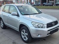 Gebraucht Toyota RAV4 Executive 152 PS (111 kW) 2007 Silver metallic SUV