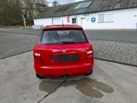Gebraucht Skoda Fabia 60 PS (44 kW) 2009 Rot Kleinwagen