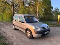 Gebraucht Peugeot Partner 75 PS (55 kW) 2002 Silber Van / Kleinbus
