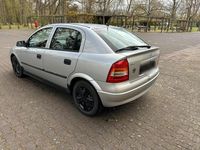 Gebraucht Opel Astra 75 PS (55 kW) 2000 Silber Kleinwagen