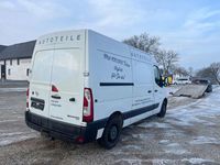 Gebraucht Opel Movano 131 PS (96 kW) 2018 Weiß Van / Kleinbus