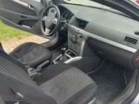Gebraucht Opel Astra 190 PS (139 kW) 2007 Grau Kleinwagen