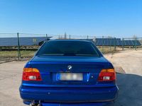 Gebraucht BMW 528 M Sport 193 PS (141 kW) 1999 Blau Limousine