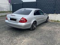 Gebraucht Mercedes E320 204 PS (150 kW) 2004 Silber Limousine