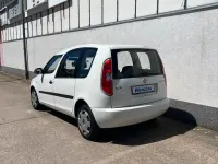 Gebraucht Skoda Roomster 69 PS (50 kW) 2009 Weiß Van / Kleinbus