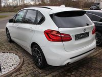 Gebraucht BMW 218 140 PS (102 kW) 2019 Alpinweiss iii Van / Kleinbus