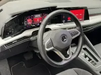 Gebraucht VW Golf VIII Life 116 PS (85 kW) 2022 Uranograu Kombi