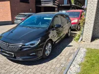 Gebraucht Opel Astra Edition 110 PS (80 kW) 2017 Schwarz Kombi