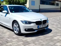 Gebraucht BMW 320 Sport Line 184 PS (135 kW) 2012 Weiß Limousine