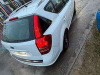 Gebraucht Kia Ceed 105 PS (77 kW) 2012 Weiß Kleinwagen