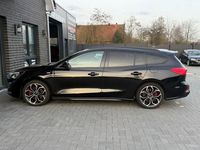 Gebraucht Ford Focus ST-Line X 150 PS (110 kW) 2020 Schwarz Kombi