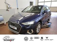 Gebraucht Audi A3 Ambiente 110 PS (80 kW) 2021 Navarrablau metallic Limousine