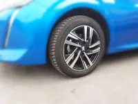 Gebraucht Peugeot 208 Allure 101 PS (74 kW) 2023 Vertigo blau Kleinwagen
