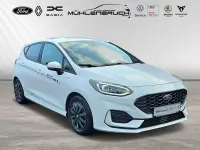 Gebraucht Ford Fiesta ST-Line X 125 PS (91 kW) 2022 Frozen white Kleinwagen