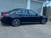 Gebraucht Mercedes E220 194 PS (142 kW) 2019 Schwarz Limousine
