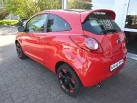 Gebraucht Ford Ka Titanium 69 PS (50 kW) 2015 Rot Kleinwagen