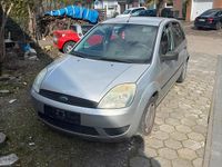 Gebraucht Ford Fiesta 60 PS (44 kW) 2005 Silber Kleinwagen