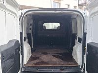 Gebraucht Opel Combo 90 PS (66 kW) 2016 Weiß Limousine