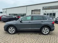 Gebraucht VW Tiguan Elegance 245 PS (180 kW) 2021 Grau SUV