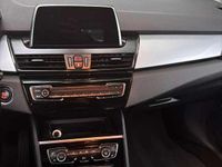 Gebraucht BMW 216 Advantage 116 PS (85 kW) 2018 Grau Van / Kleinbus