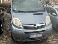 Gebraucht Opel Vivaro 115 PS (84 kW) 2011 Andere farben Van / Kleinbus