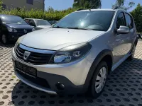 Gebraucht Dacia Sandero Stepway 87 PS (63 kW) 2010 Silber Limousine