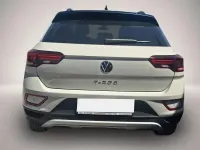 Gebraucht VW T-Roc Active 150 PS (110 kW) 2023 Manufacturer SUV