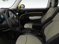 Gebraucht Mini Cooper SE 135 kW (184 PS) 2023 Silber Kleinwagen