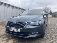 Gebraucht Skoda Superb Style 120 PS (88 kW) 2015 Grau Kombi