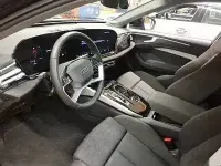 Gebraucht Audi A6 Sport 204 PS (150 kW) 2026 Schwarz Kombi