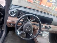 Gebraucht Mercedes E200 160 PS (117 kW) 2018 Schwarz Limousine