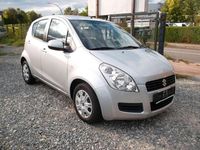 Gebraucht Suzuki Splash Basic 65 PS (47 kW) 2010 Silber Kleinwagen