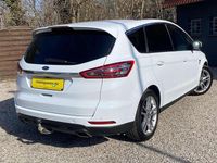 Gebraucht Ford S-MAX Titanium 239 PS (175 kW) 2017 Weiß Van / Kleinbus