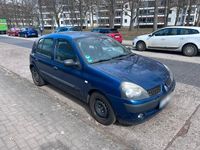 Gebraucht Renault Clio II 60 PS (44 kW) 2003 Blau Kleinwagen